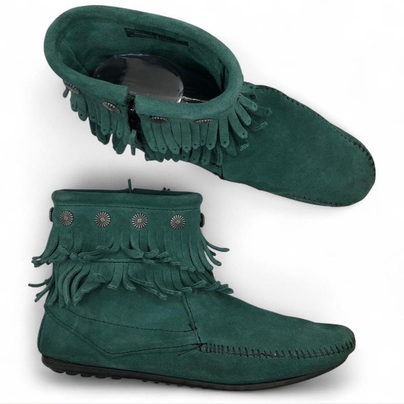 Minnetonka Shoes - Minnetonka Women's Double Fringe Side Zip Boots